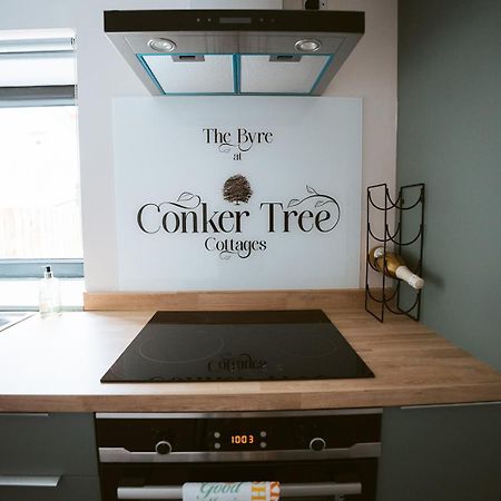 The Byre At Conker Tree Cottages Saintfield エクステリア 写真